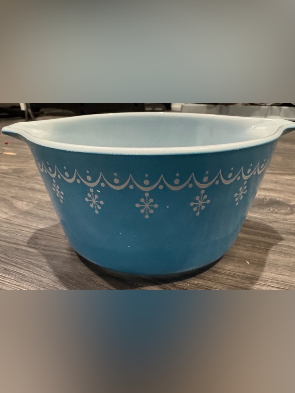 Vintage 70s Pyrex Snowflake Blue Garland white pattern  kitchen mixing casserole